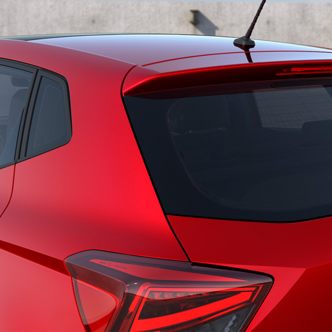 Rode SEAT Ibiza close-up achterkant