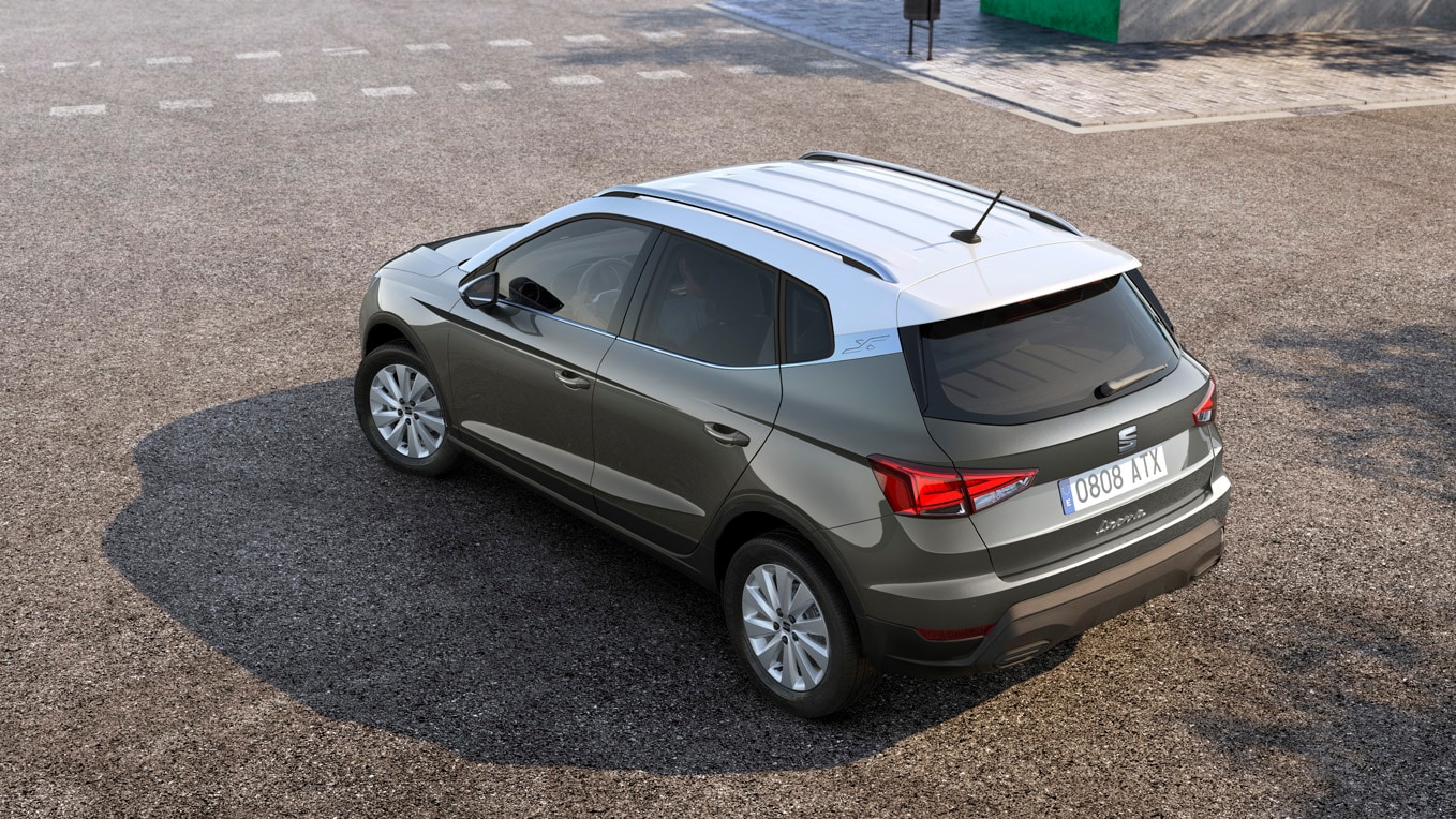 Dakkleur SEAT Arona in wit