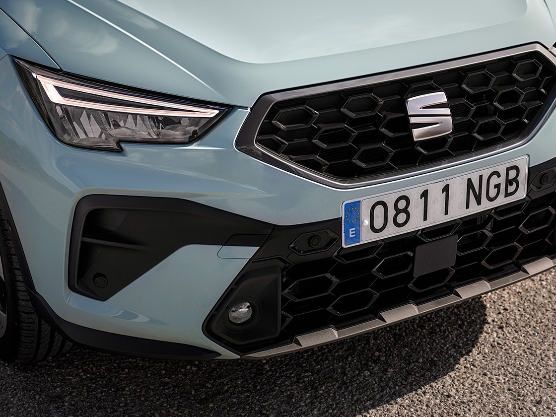 Close-up vooraanzicht SEAT Arona