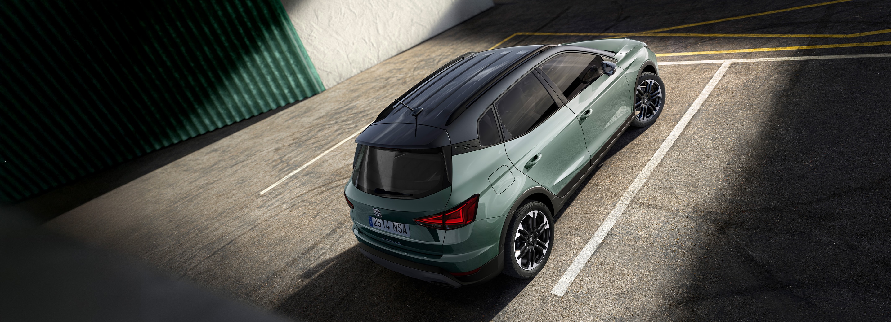 Groene SEAT Arona Style vooraanzicht