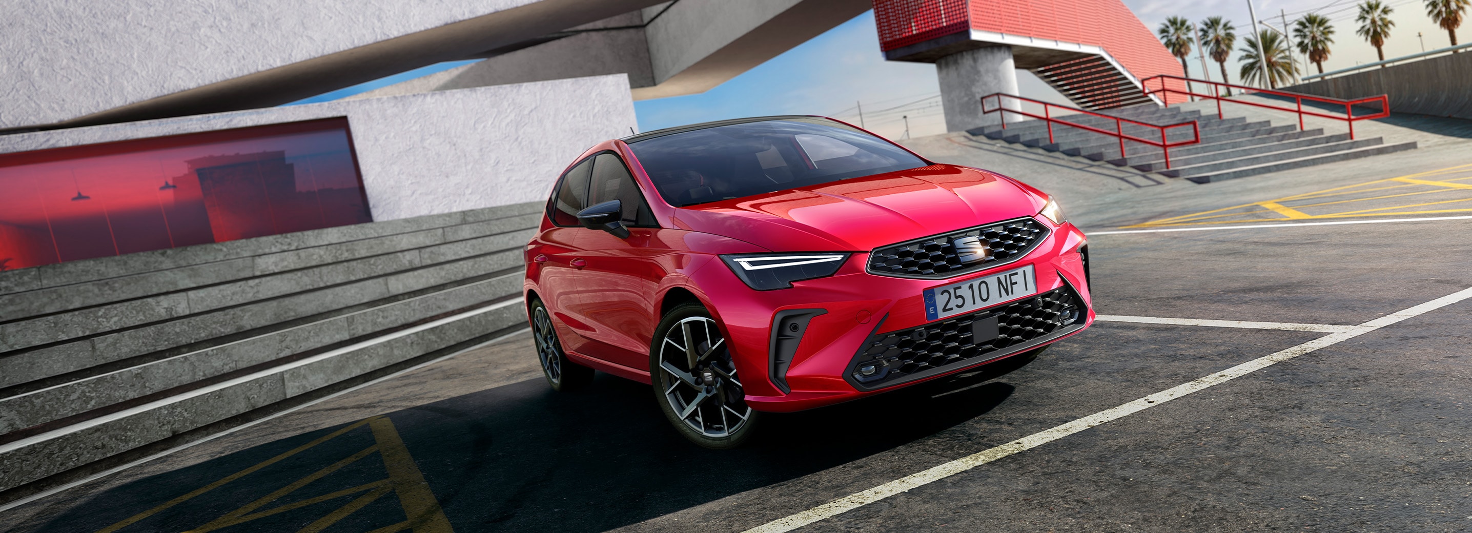 Vooraanzicht rode SEAT Ibiza