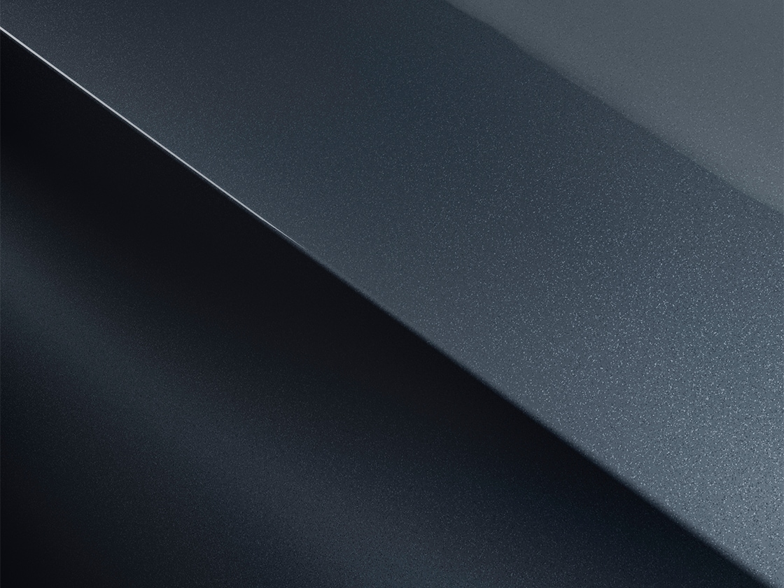 SEAT Arona (2025) in de metallic lakkleur 'Magnetic Tech'.