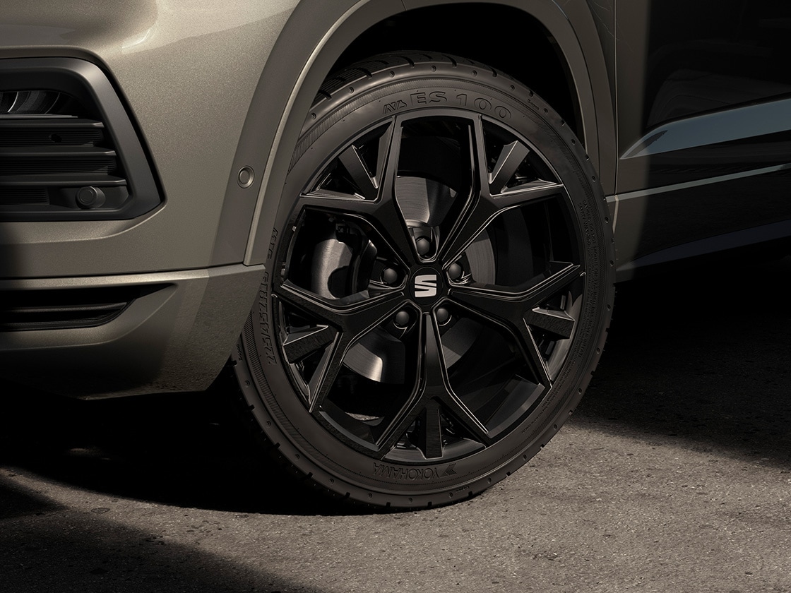 Velgen 'Exclusive Glossy Black', 19 inch lichtmetaal voor SEAT Ateca