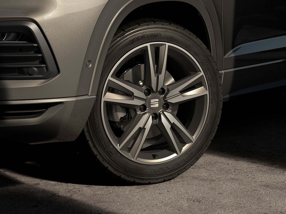 Velgen 'Performance Cosmo Grey', 18 inch lichtmetaal voor SEAT Ateca