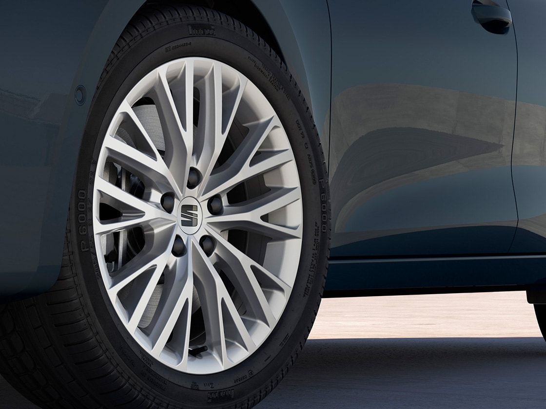 Dynamic 17 inch lichtmetalen velg voor Seat Leon.