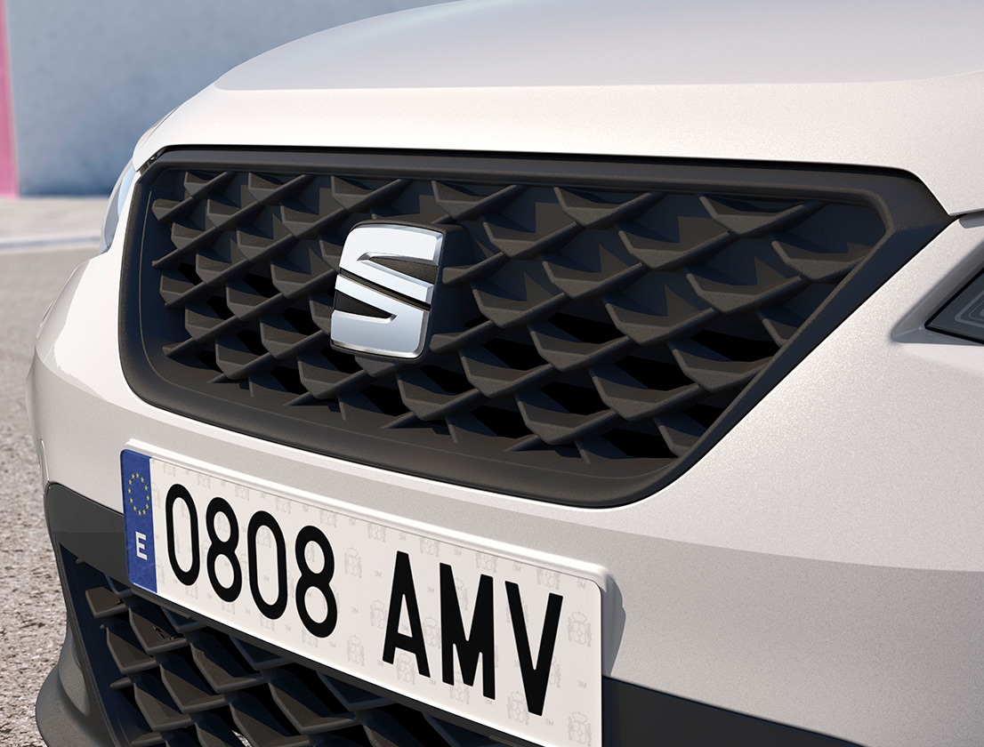 Close-up van grille op de SEAT Arona